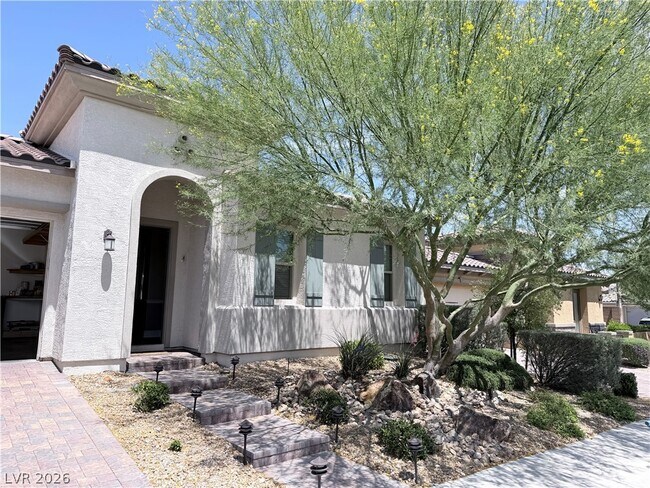 Building Photo - 9936 Wildhorse Cyn Ave