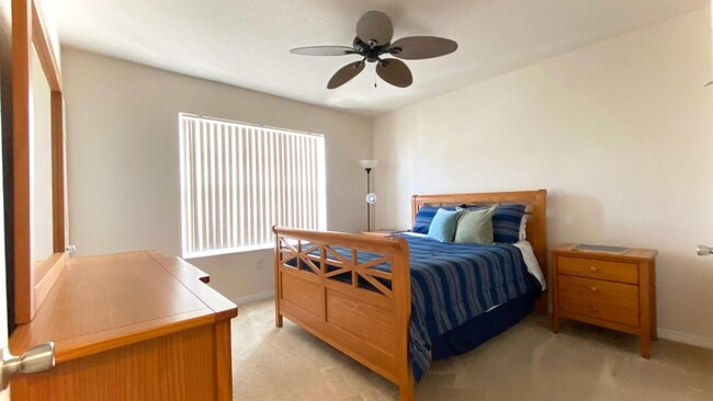 Building Photo - 160 SW Peacock Blvd