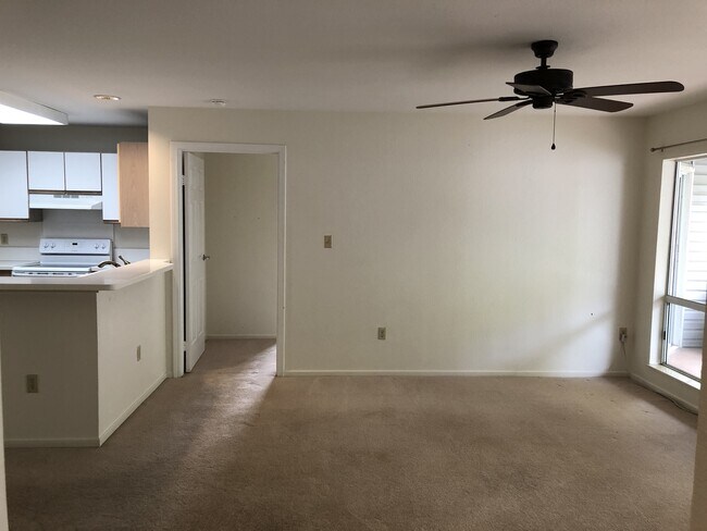 Building Photo - Dog Friendly 2 bedroom 2 bath unit in Mililani! Price Drop!