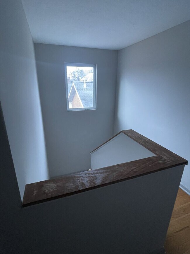 Building Photo - 94-96-96 McMillen Ave