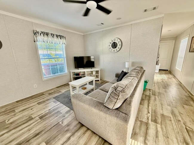 Building Photo - Hobe Hideaway Annual Rental in Hobe Sound