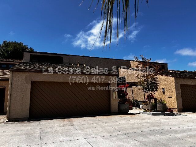 Building Photo - 2204 Plaza De Las Flores Plz