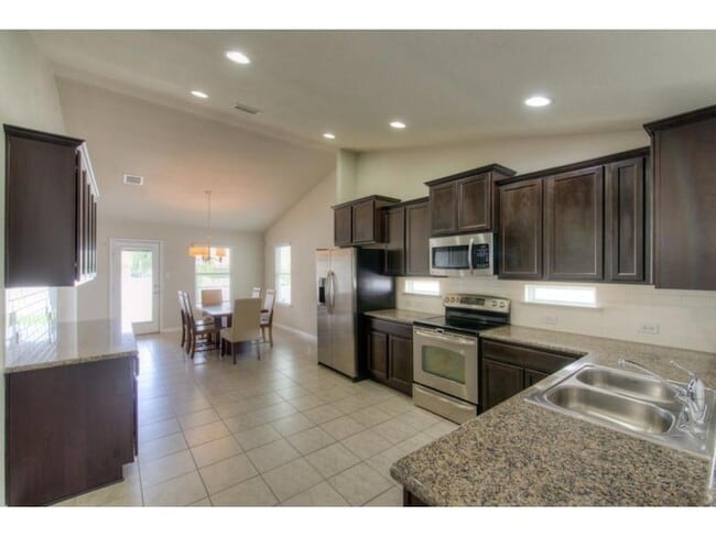 Building Photo - 709 Noatak Trail