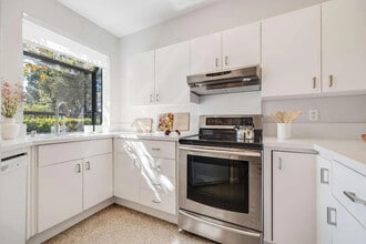 Building Photo - 112 Shorebird Cir