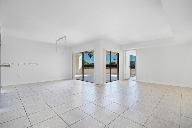 Building Photo - 9040 SW 125th Ave