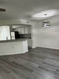 Building Photo - 2413 Condor Ct