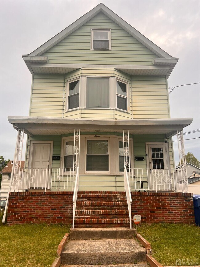 Primary Photo - 11 William St