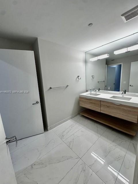 Building Photo - 16385 Biscayne Blvd