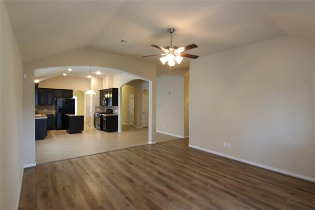 Building Photo - 3431 Lilac Ranch Dr