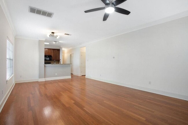 Building Photo - 6715 Windrift Way