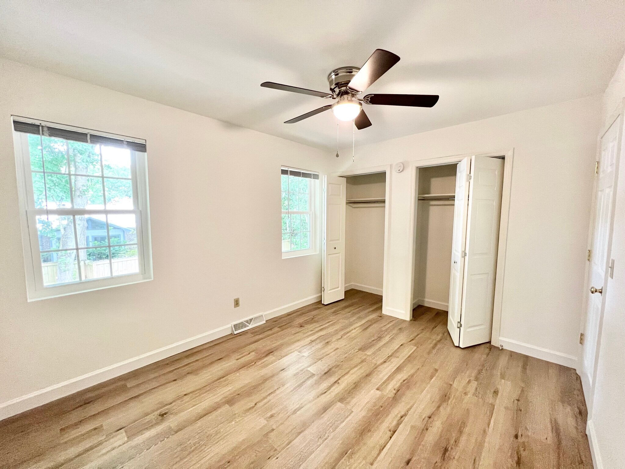 Upper-Rear Bedroom - 274 Fleming Rd