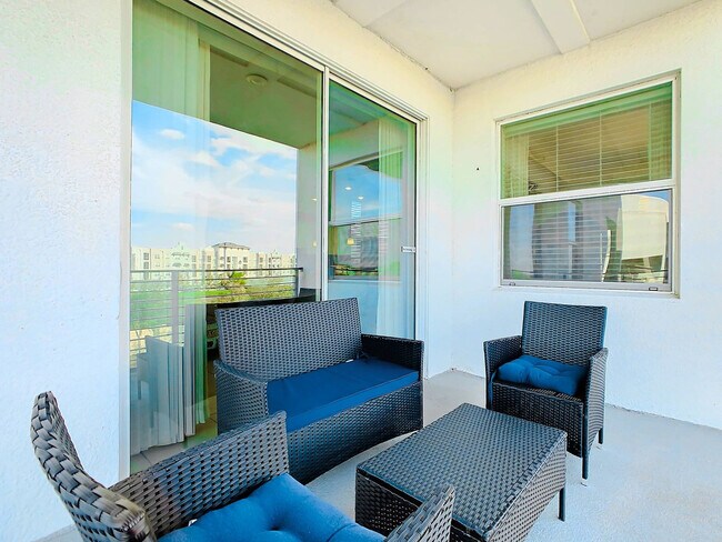 Building Photo - 4784 Clock Tower Dr