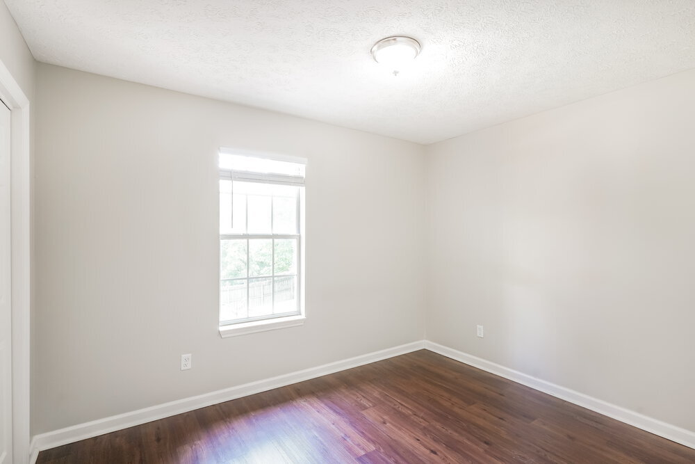 Building Photo - 1207 Cedarbend Dr