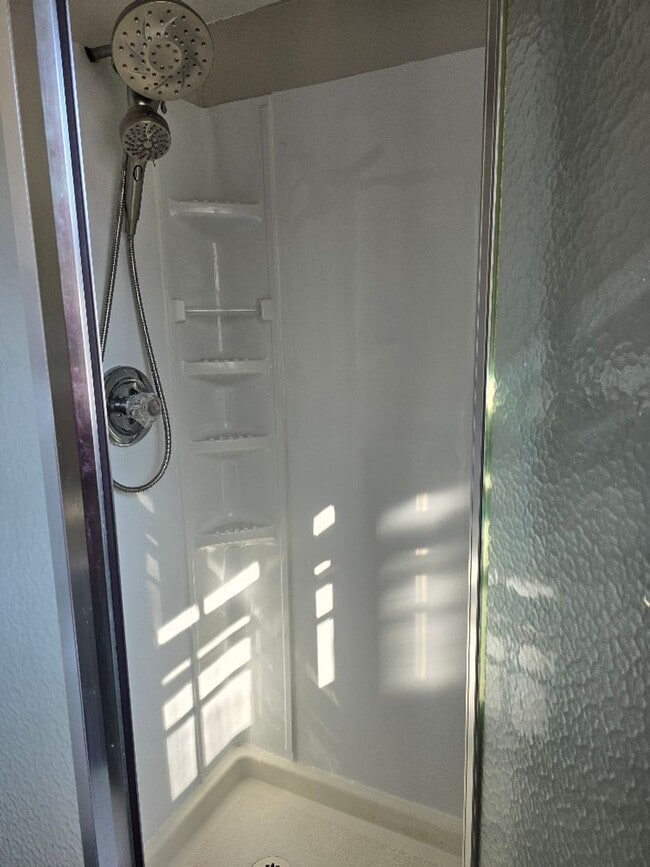 Building Photo - Single Family Home in Homemont/Great Bridge