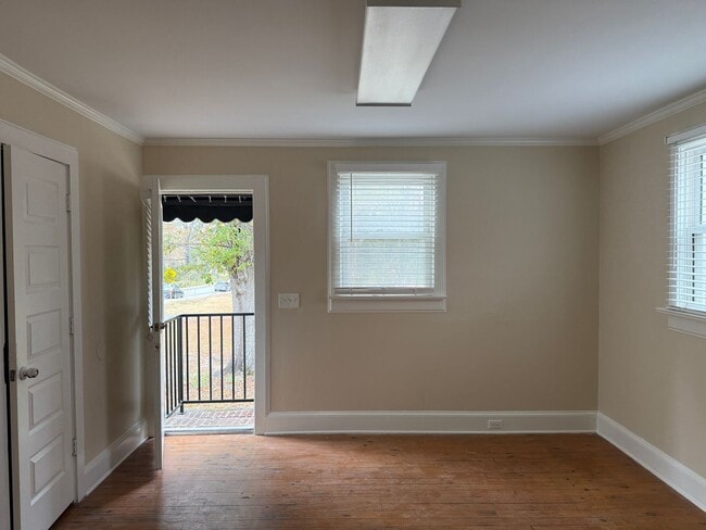 Building Photo - Lexington Office Space-Please call the Lexington Office to schedule tours: 803-359-0793