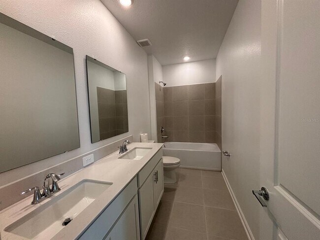 Building Photo - 6097 Meditation Dr