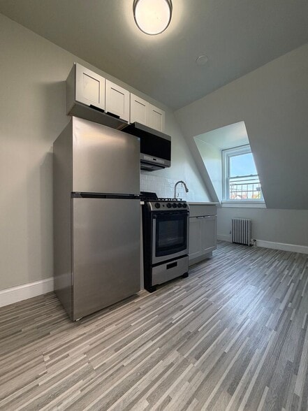 Interior Photo - Grove St Apartments