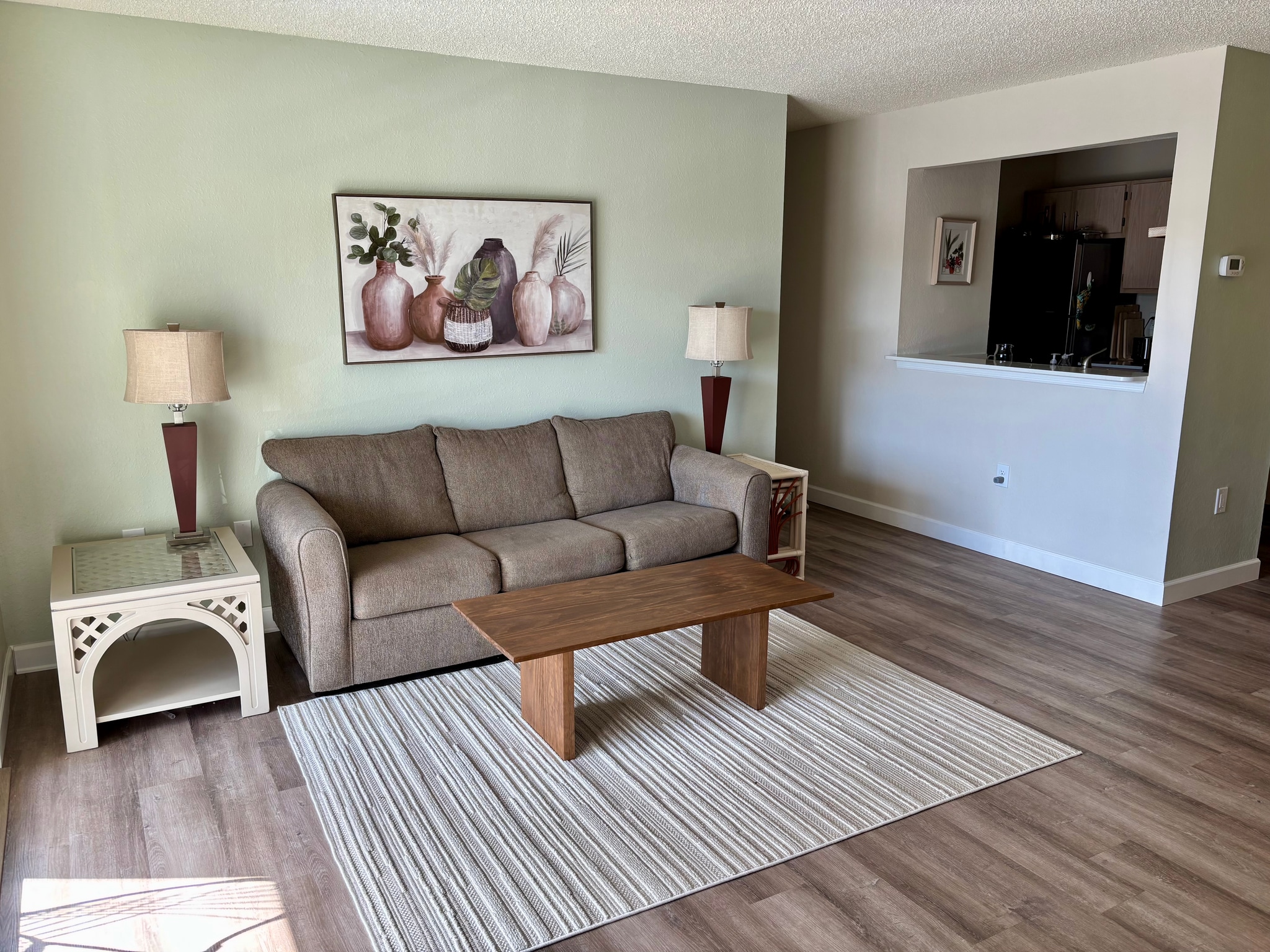 Building Photo - 3705 SW 27th St