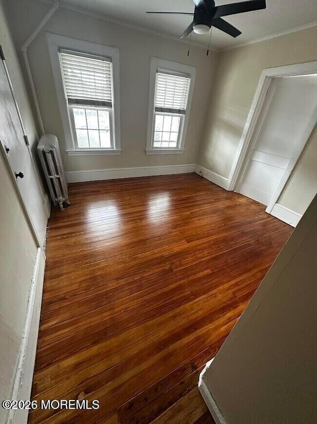 Building Photo - 608 Park Pl Ave