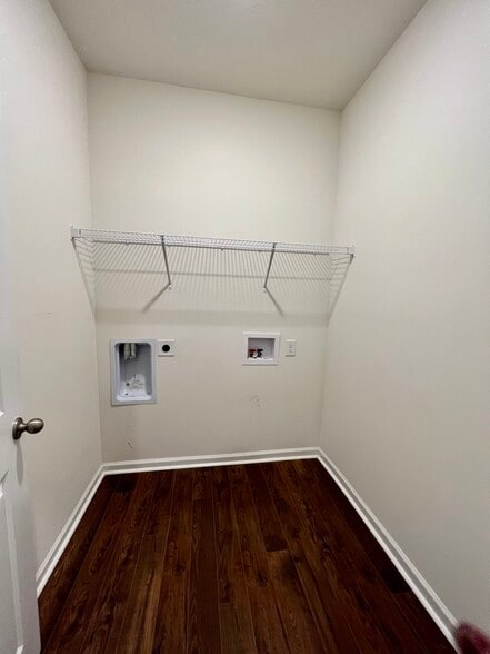 Laundry room - 5439 Garden Cress Trl