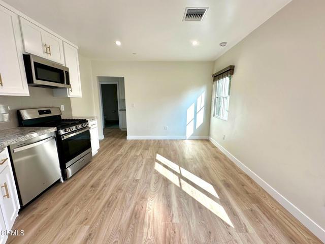 Building Photo - 208 N Cordova St