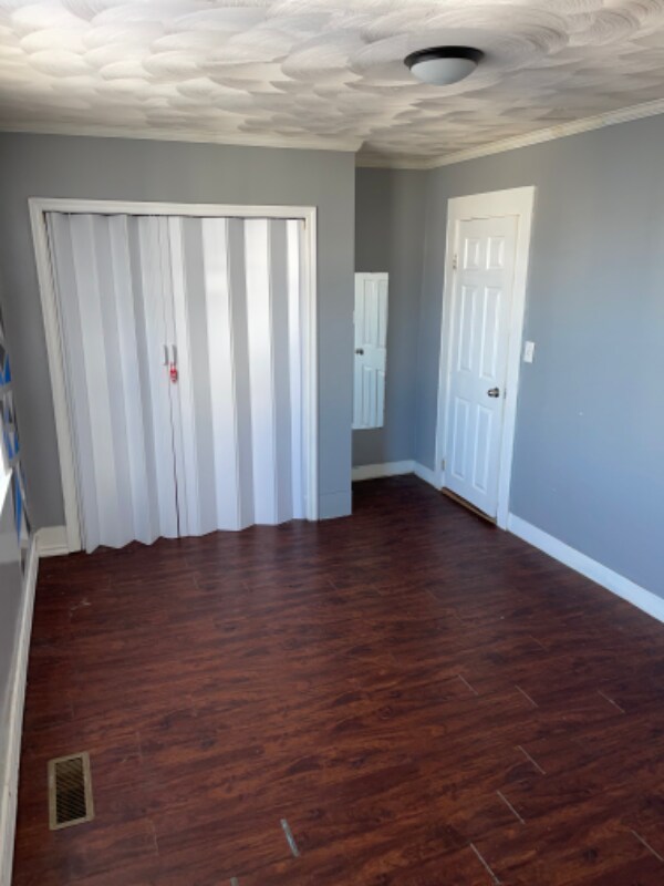 Building Photo - 16 Montgomery St