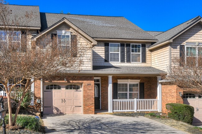 Building Photo - 200 Kline St NW