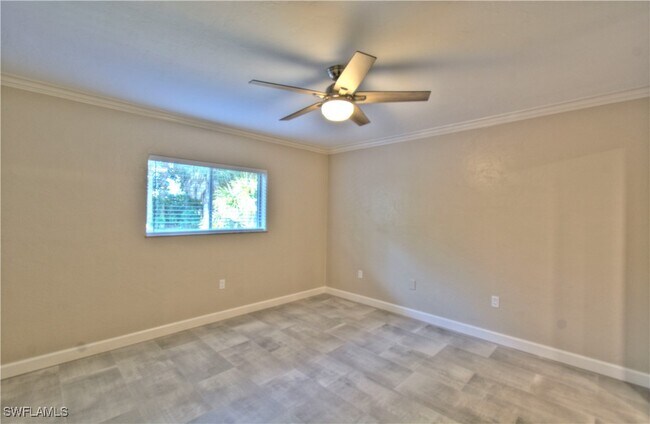 Building Photo - 2360 Naples Trace Cir