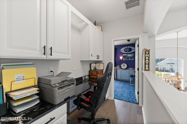 Building Photo - 11698 Donato Dr