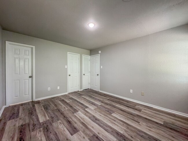 Building Photo - 35 Aberdeen Cir