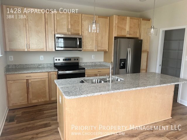 Building Photo - 1428 Appaloosa Ct