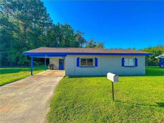 Primary Photo - 226 Hildersheim Dr