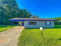 Building Photo - 226 Hildersheim Dr