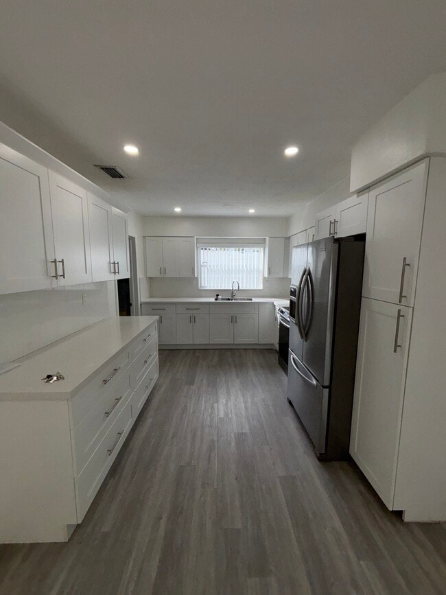 Building Photo - 11105 SW 156th Terrace