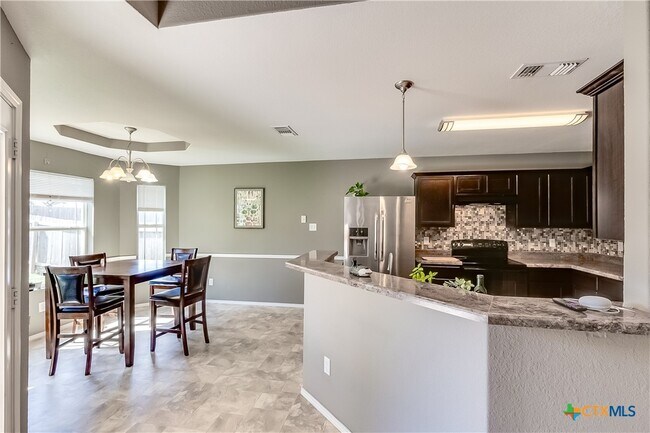 Building Photo - 5102 Screaming Eagle Cir