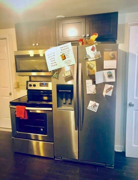 Building Photo - 1523 McKennie Ave