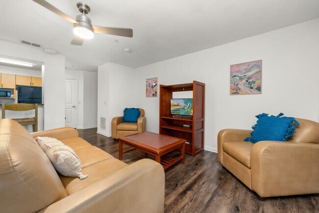 Building Photo - 2505 Black Horse Loop