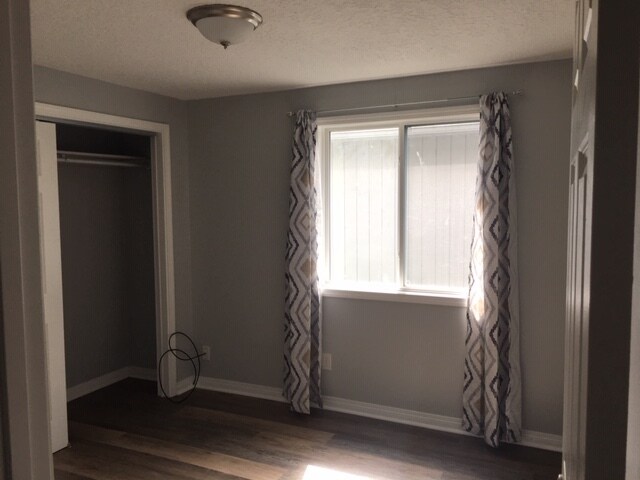 Building Photo - 120 Cowan Ct