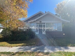 Building Photo - 310 N Shilling Ave