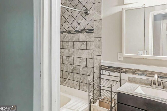 Building Photo - 2988 Heritage Valley Ct