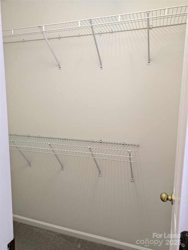 Building Photo - 134 Nevis Ln