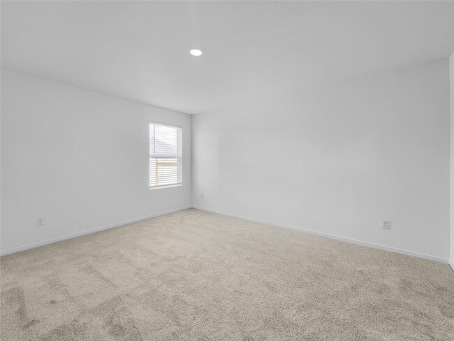 Building Photo - 273 Douglas Hls Dr