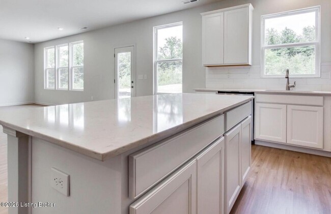 Building Photo - 4707 Golden Eagle Dr