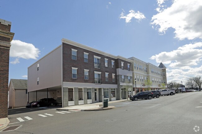 Building Photo - 11 N 7th St
