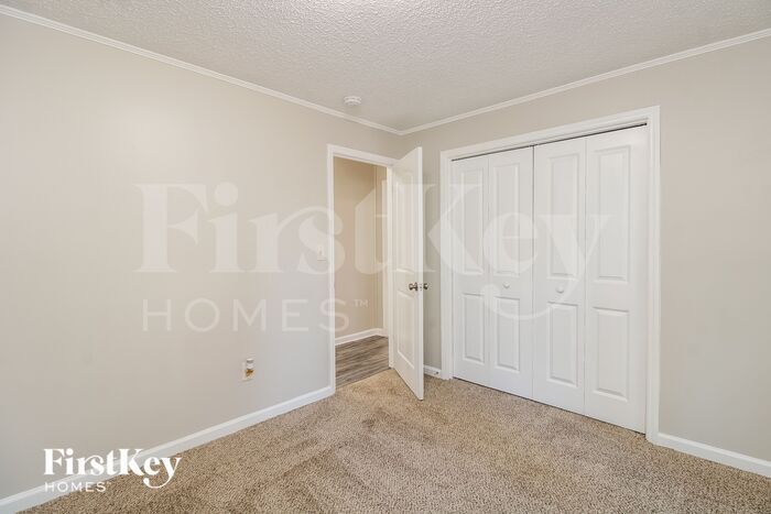 Building Photo - 2105 Arbrook Ln
