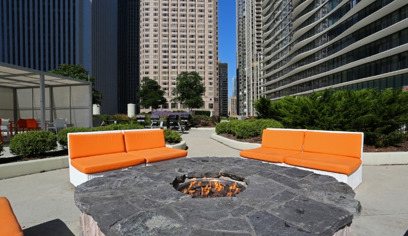 Building Photo - 230 N Columbus Dr