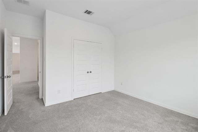 Building Photo - 1200 Milfoil Dr