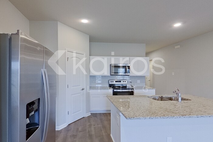 Building Photo - 117 ORTHELLO COURT