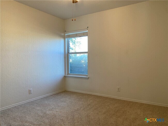 Building Photo - 1360 Copper Path Dr
