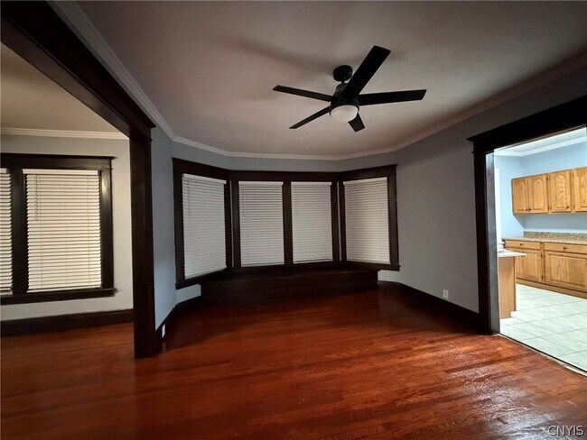 Building Photo - 123 E Lafayette Ave